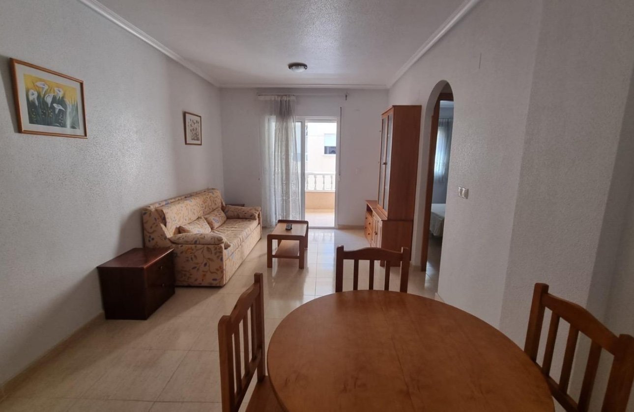 Resale - Apartment -
Torrevieja