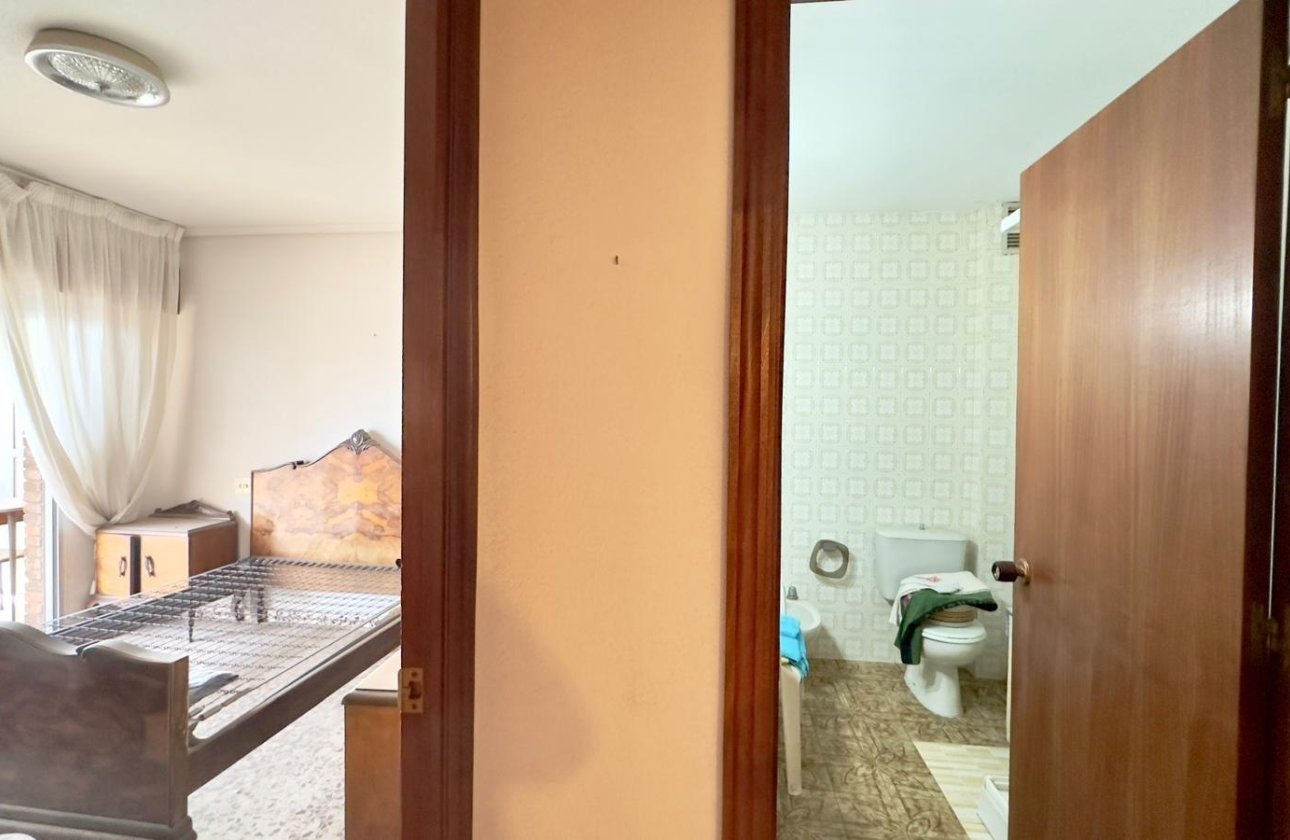 Resale - Apartment -
Torrevieja