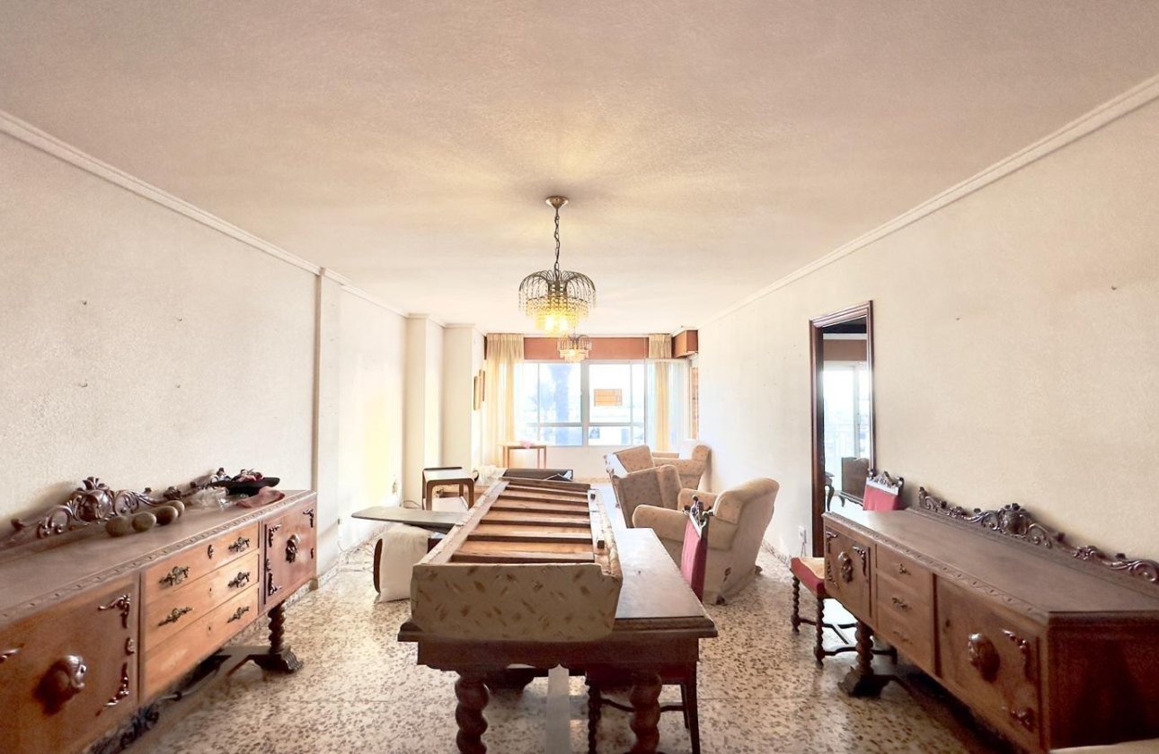 Resale - Apartment -
Torrevieja