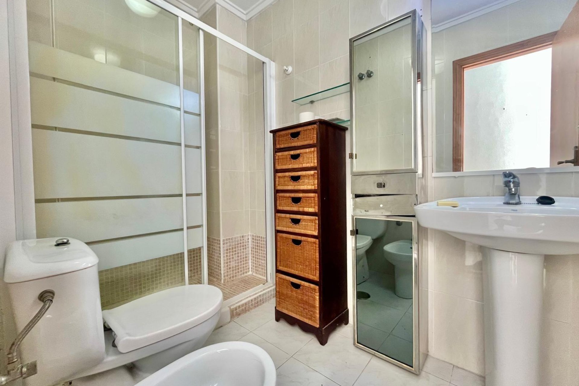 Resale - Apartment -
Torrevieja