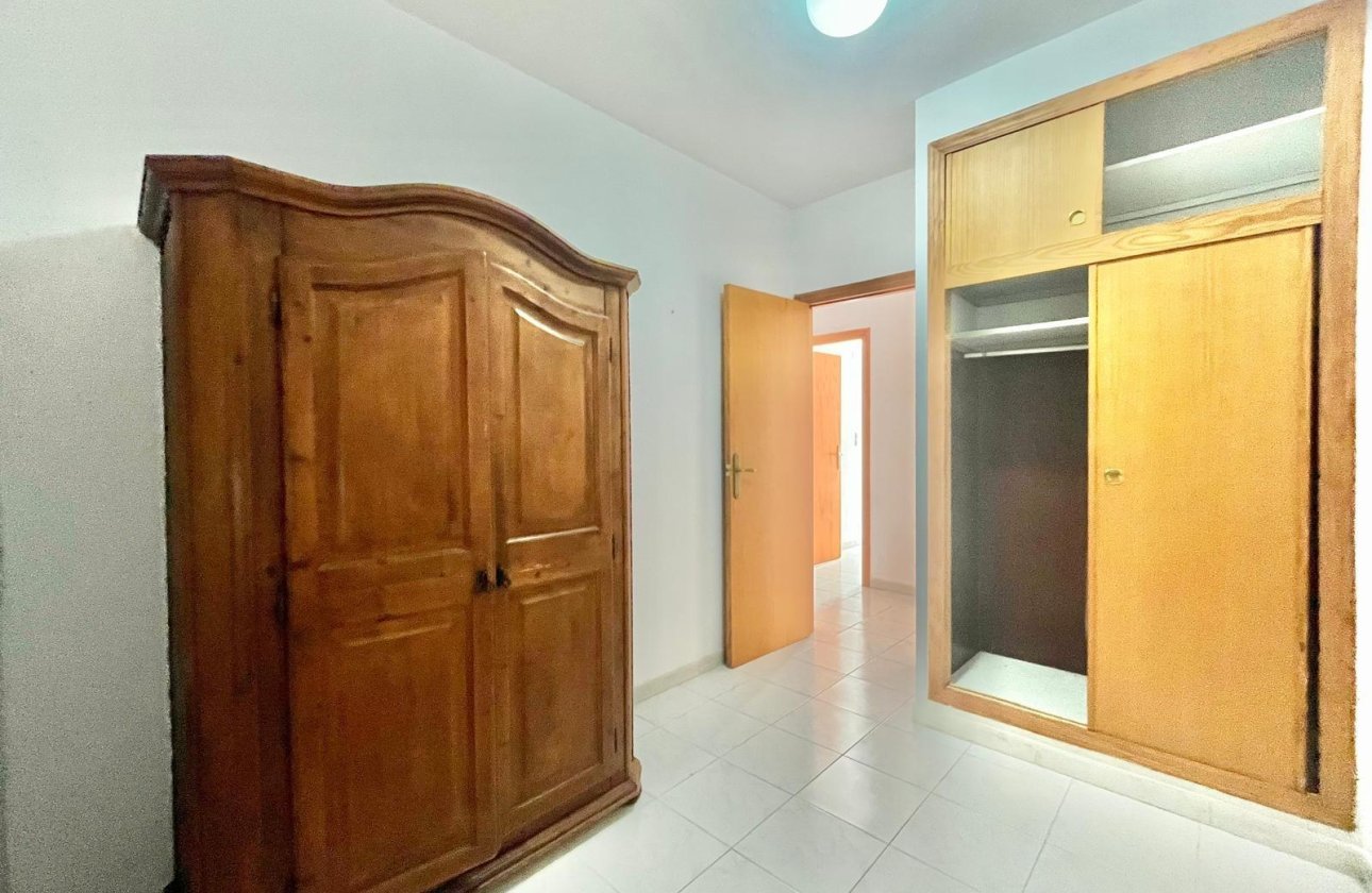 Resale - Apartment -
Torrevieja
