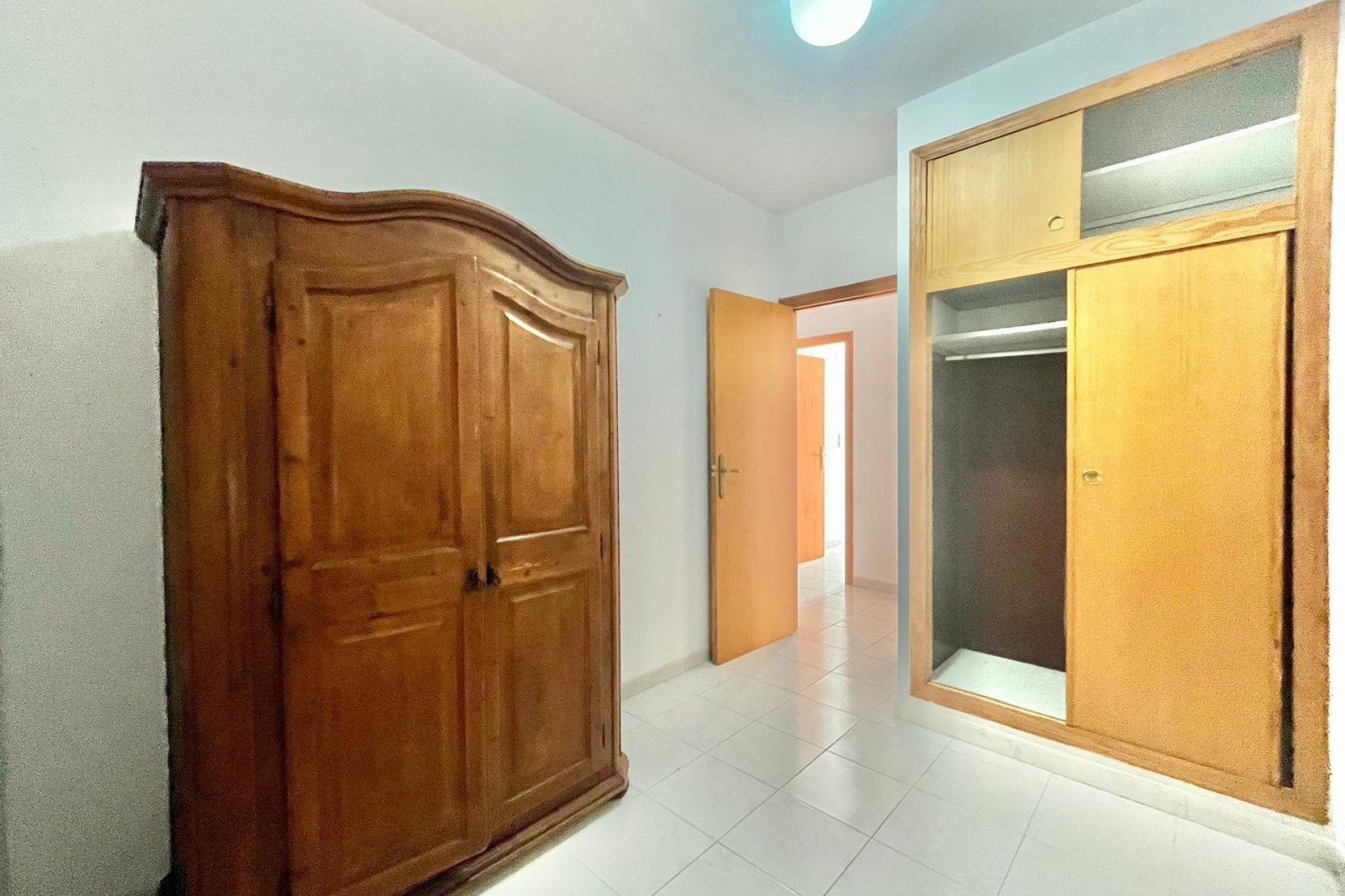 Resale - Apartment -
Torrevieja