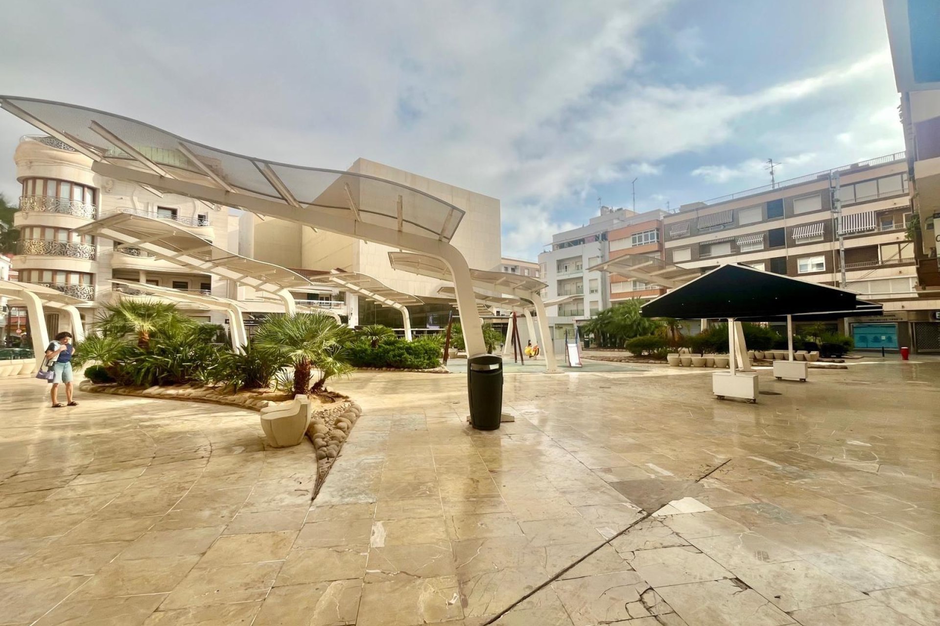 Resale - Apartment -
Torrevieja