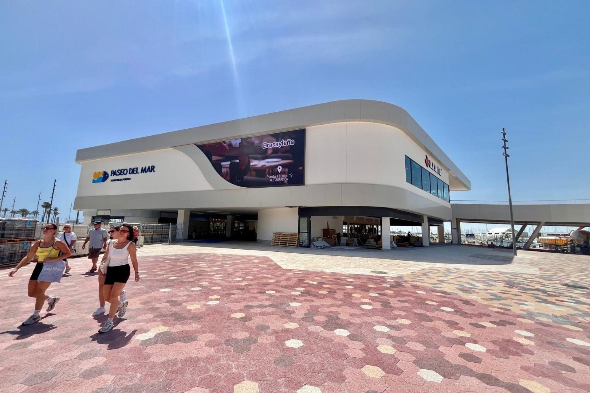 Resale - Apartment -
Torrevieja