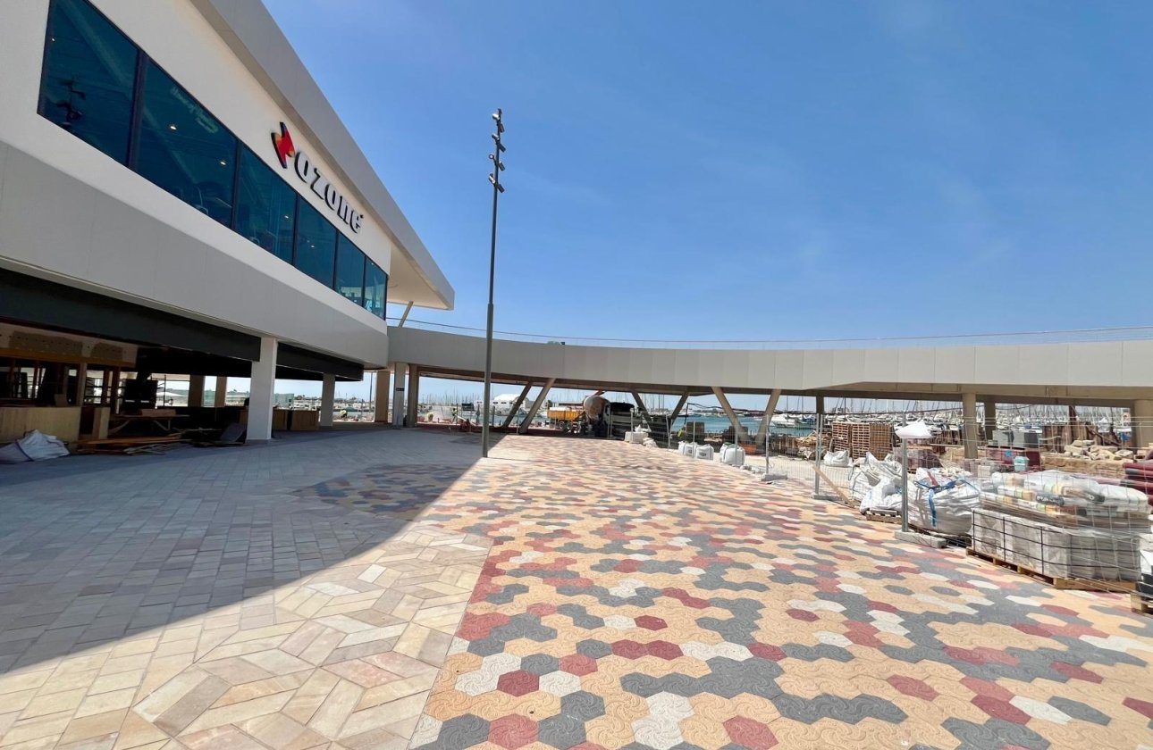 Resale - Apartment -
Torrevieja