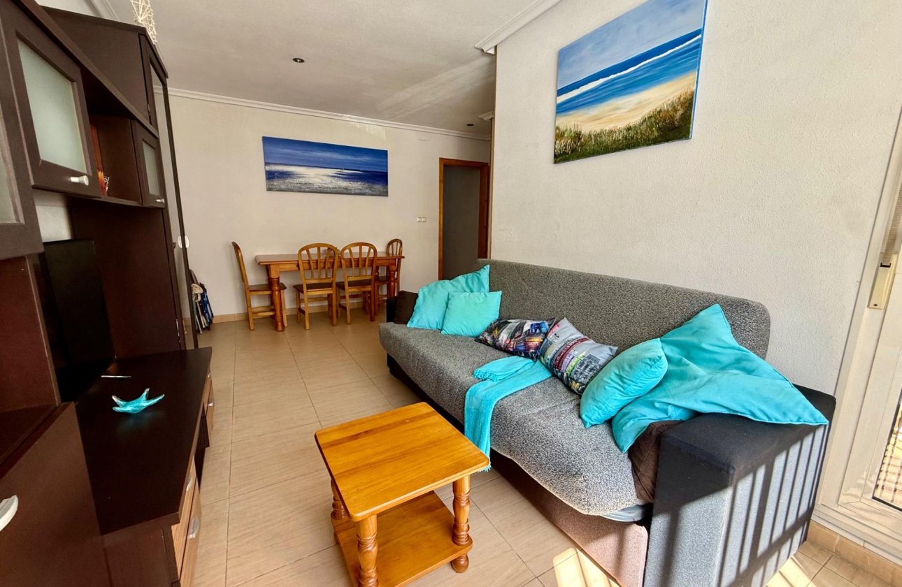 Resale - Apartment -
Torrevieja