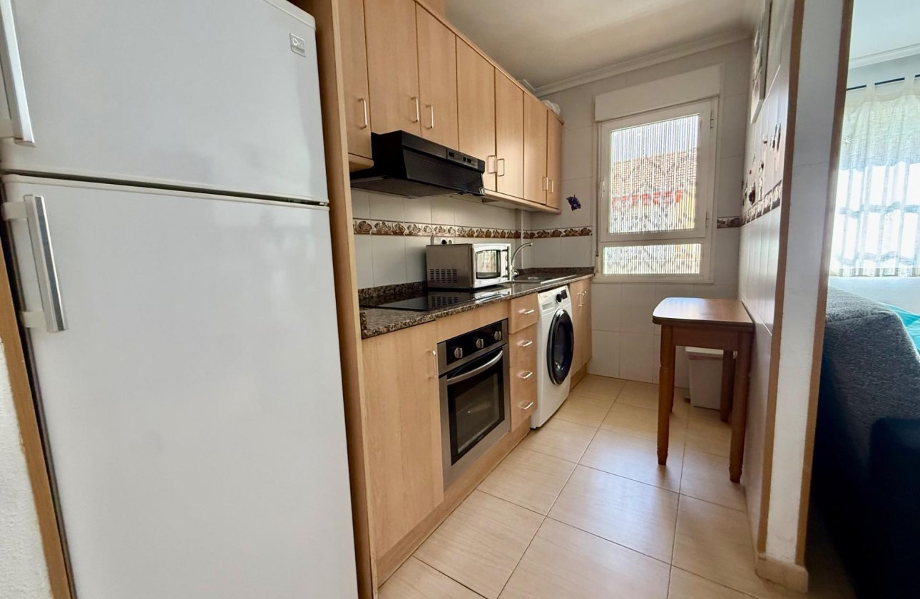 Resale - Apartment -
Torrevieja