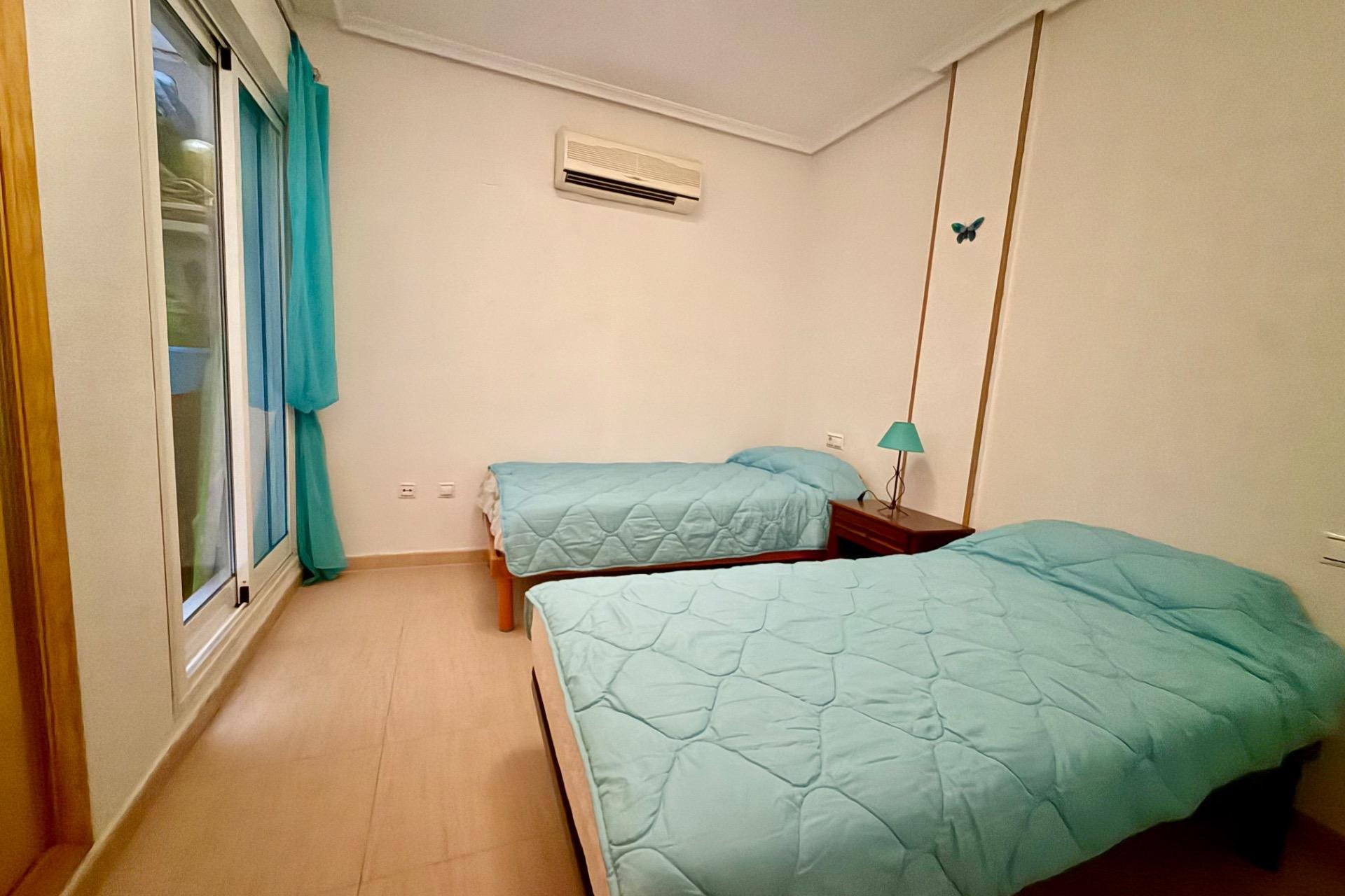 Resale - Apartment -
Torrevieja