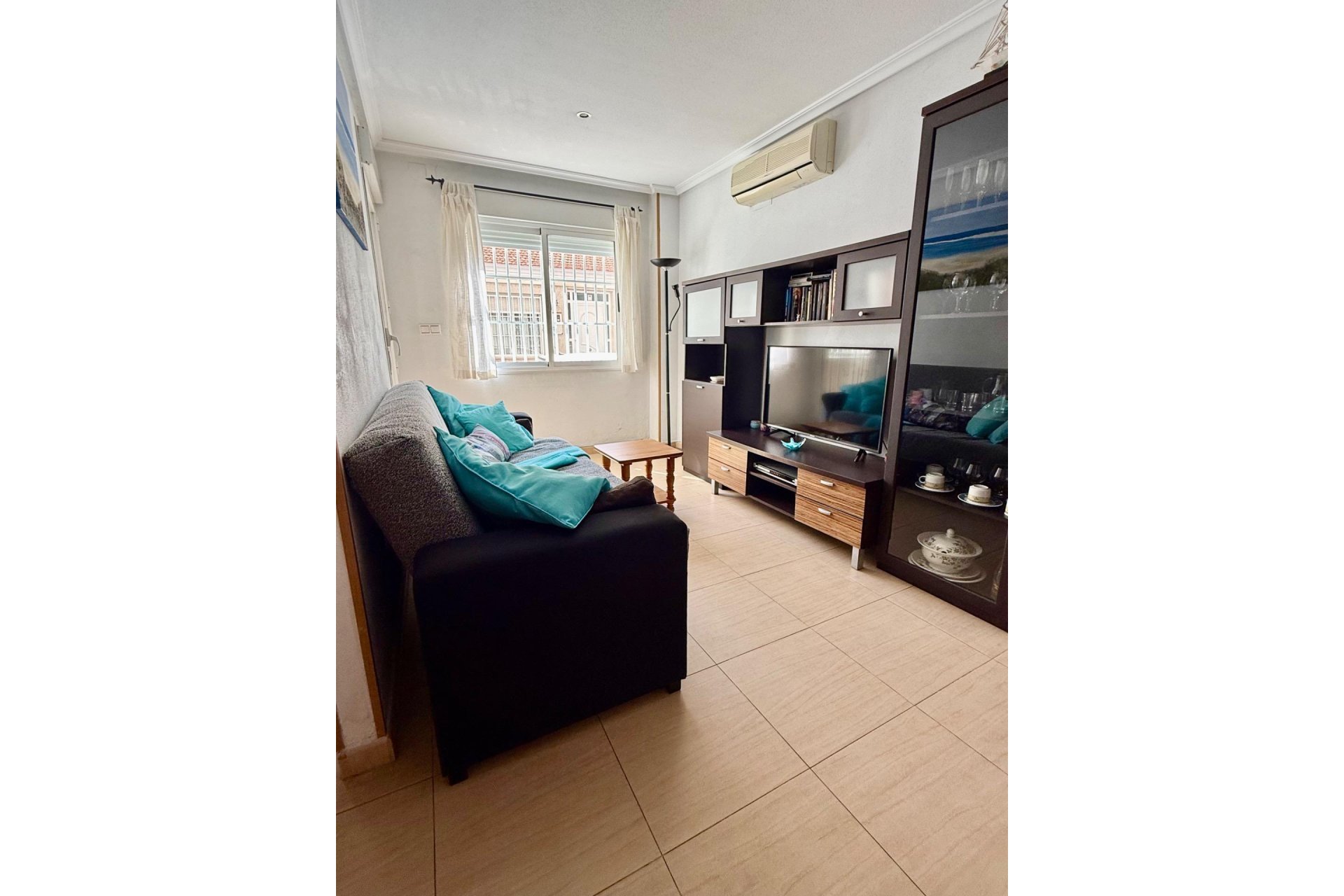 Resale - Apartment -
Torrevieja