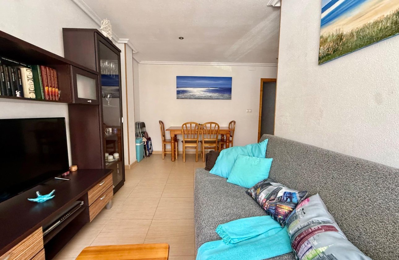 Resale - Apartment -
Torrevieja