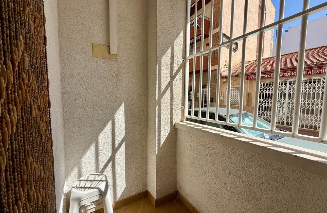 Resale - Apartment -
Torrevieja