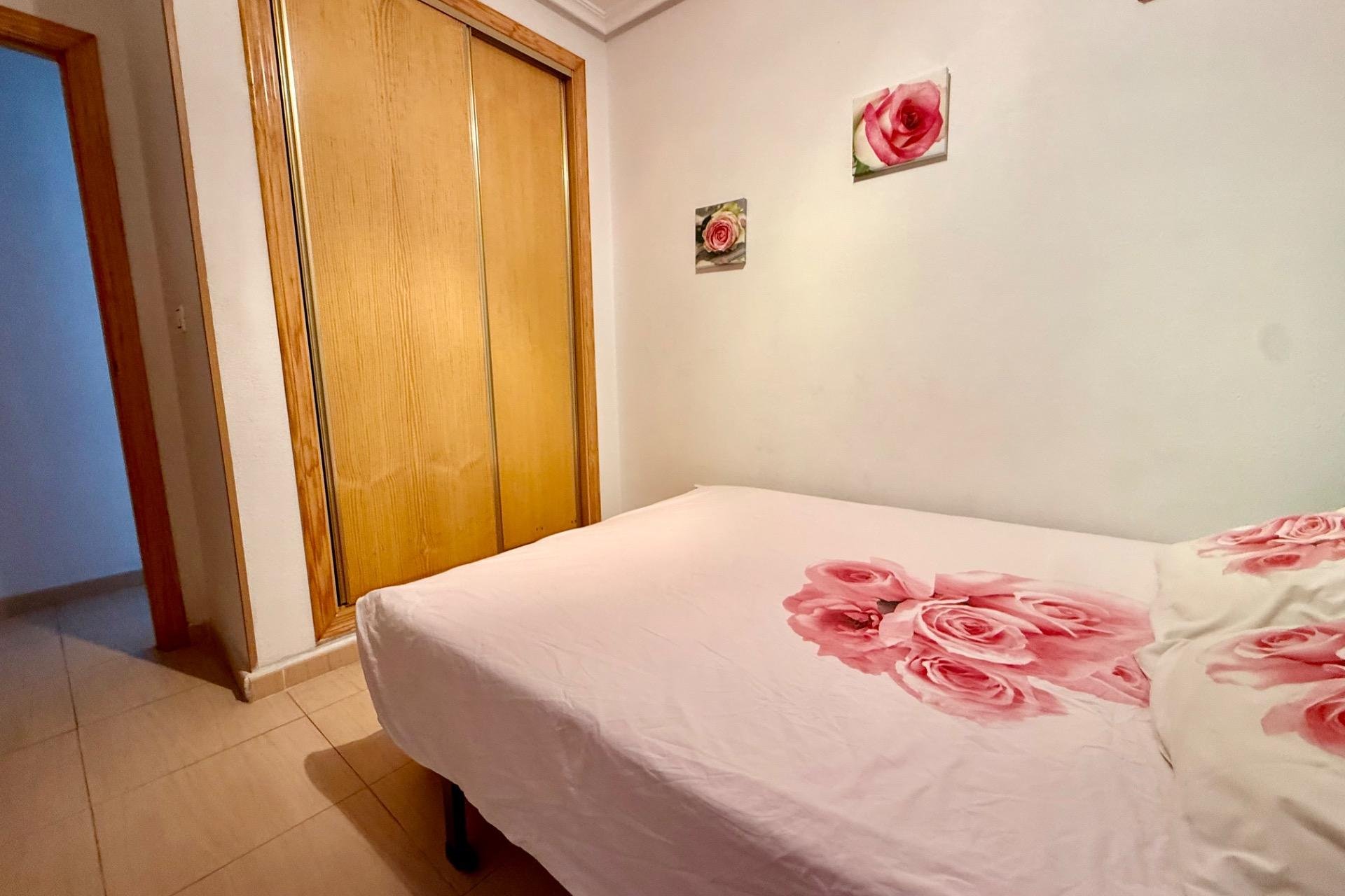 Resale - Apartment -
Torrevieja