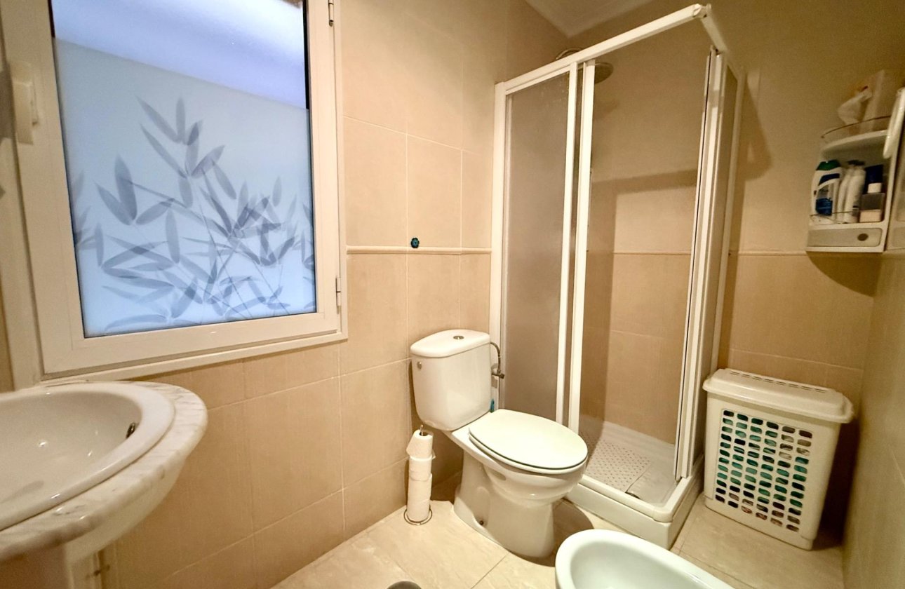 Resale - Apartment -
Torrevieja