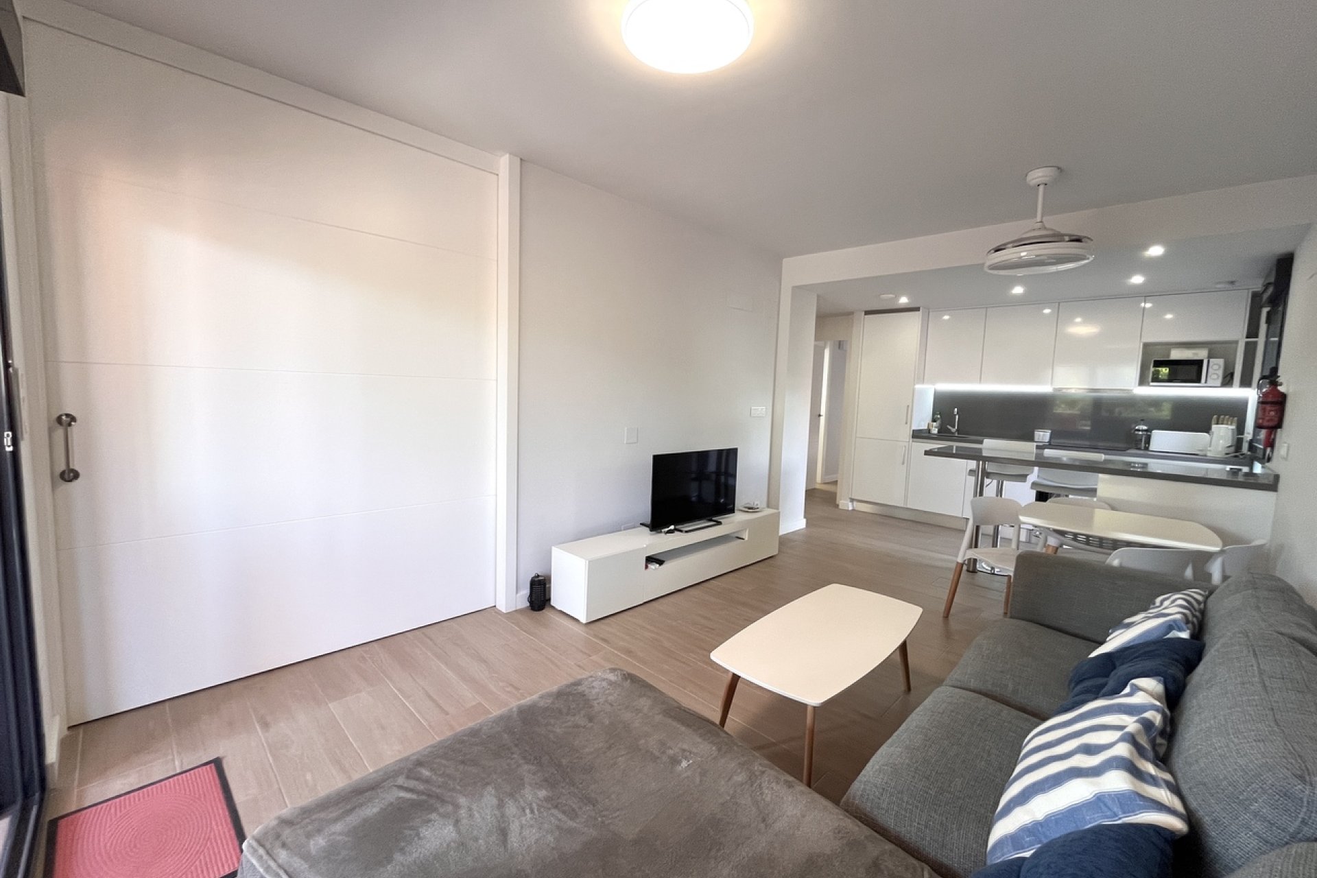 Resale - Apartment -
Villamartin - Costa Blanca