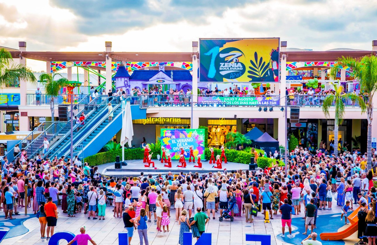 Resale - Apartment -
Villamartin - Costa Blanca