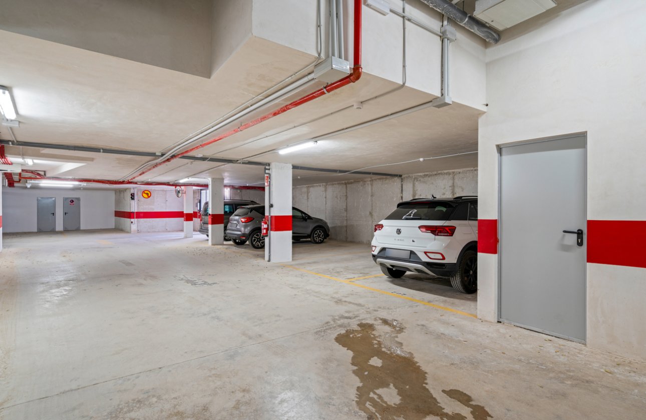 Resale - Apartment -
Villamartin - Costa Blanca