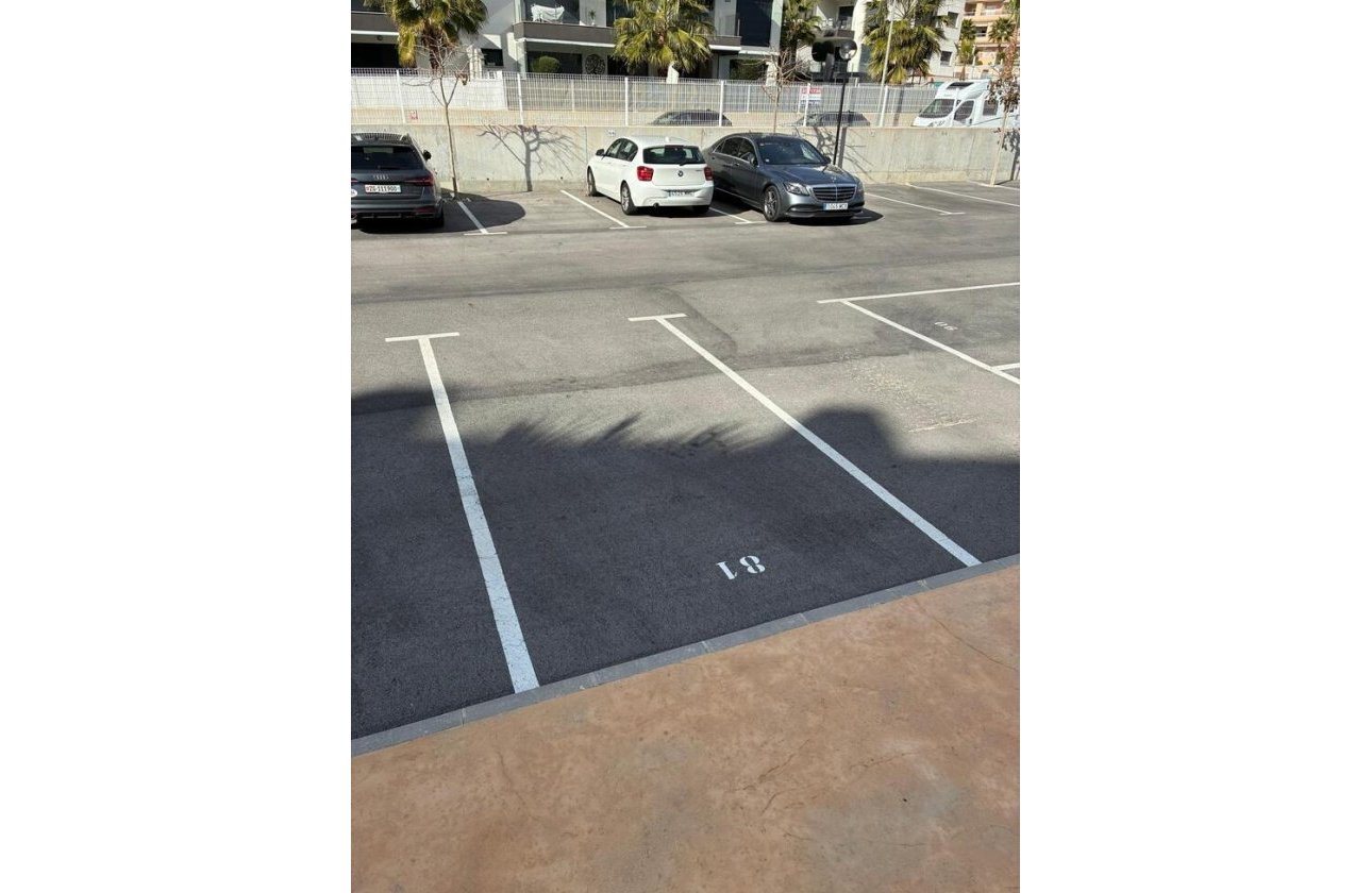 Resale - Apartment -
Villamartin - Costa Blanca