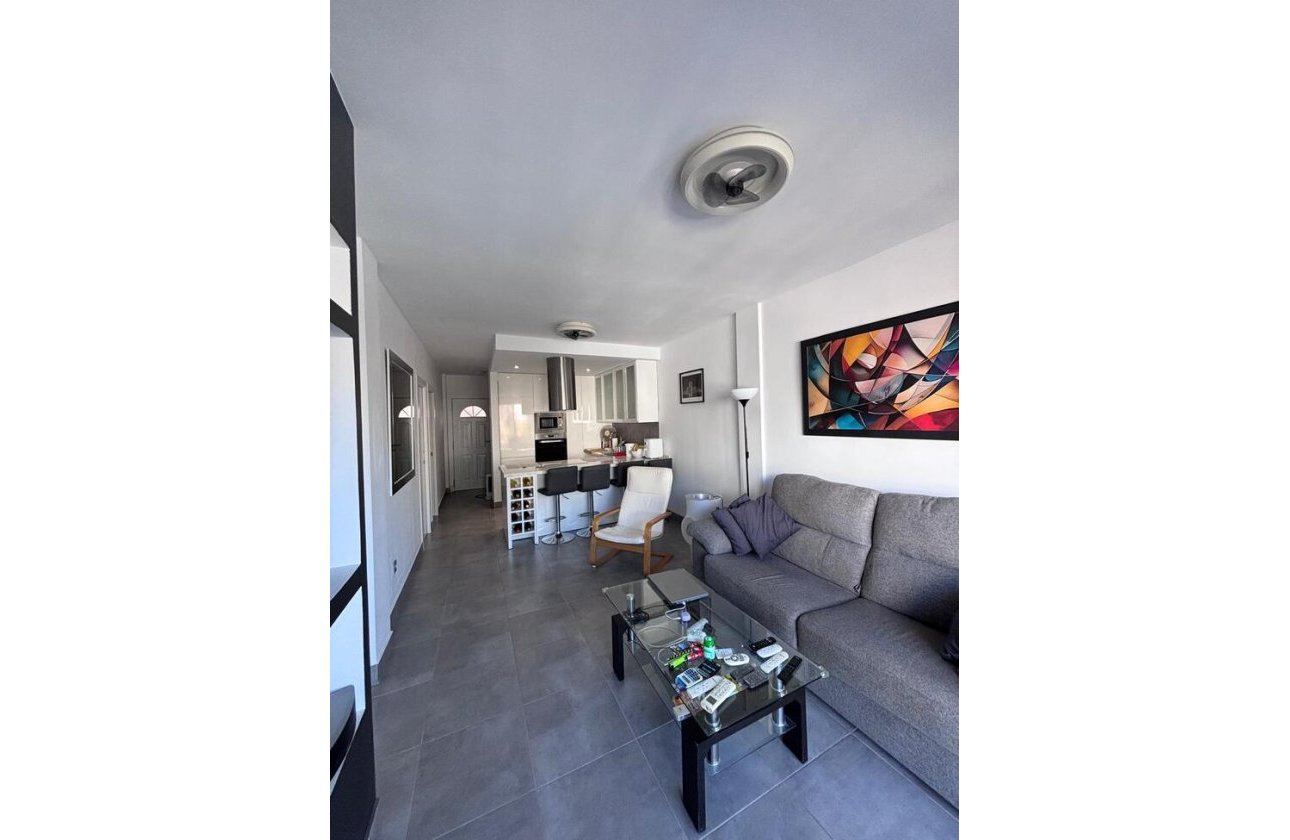 Resale - Apartment -
Villamartin - Costa Blanca