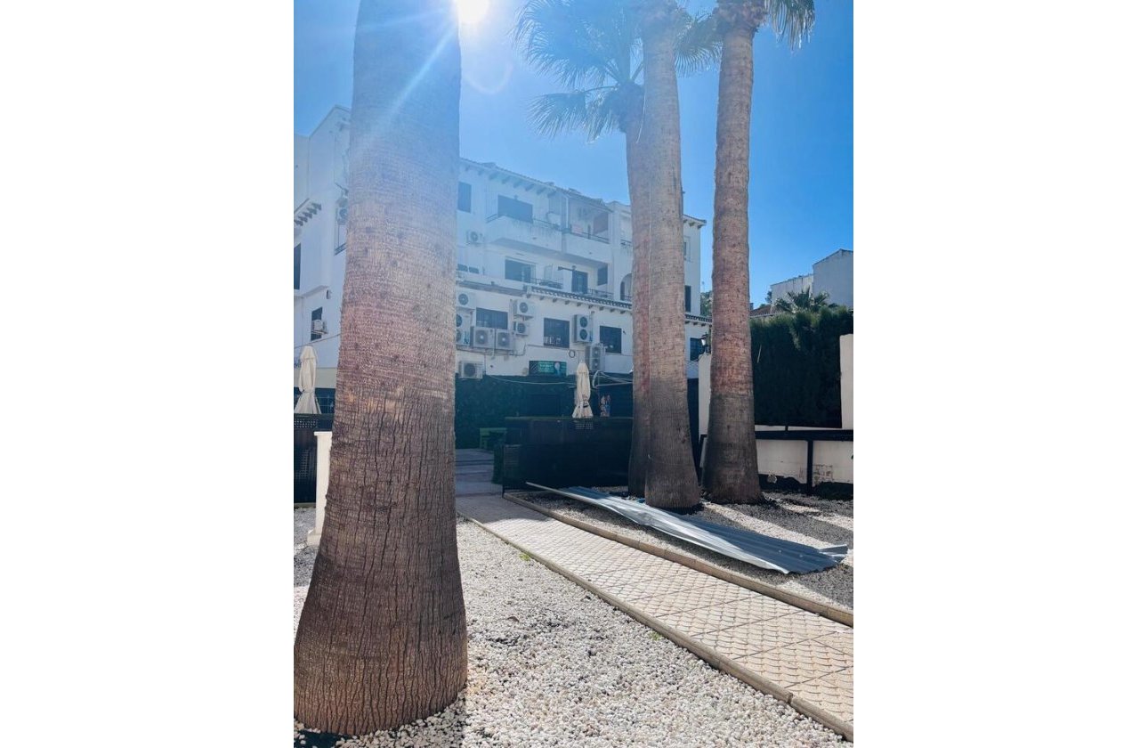 Resale - Apartment -
Villamartin - Costa Blanca
