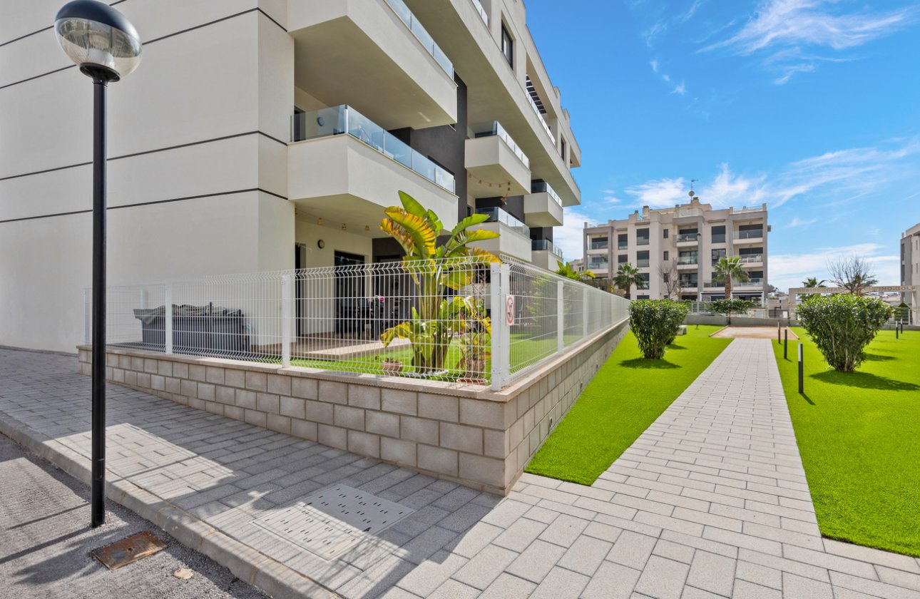 Resale - Apartment -
Villamartin - Costa Blanca