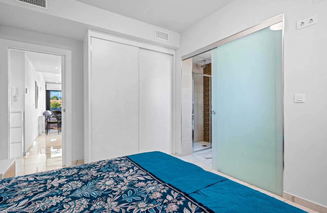 Resale - Apartment -
Villamartin - Costa Blanca