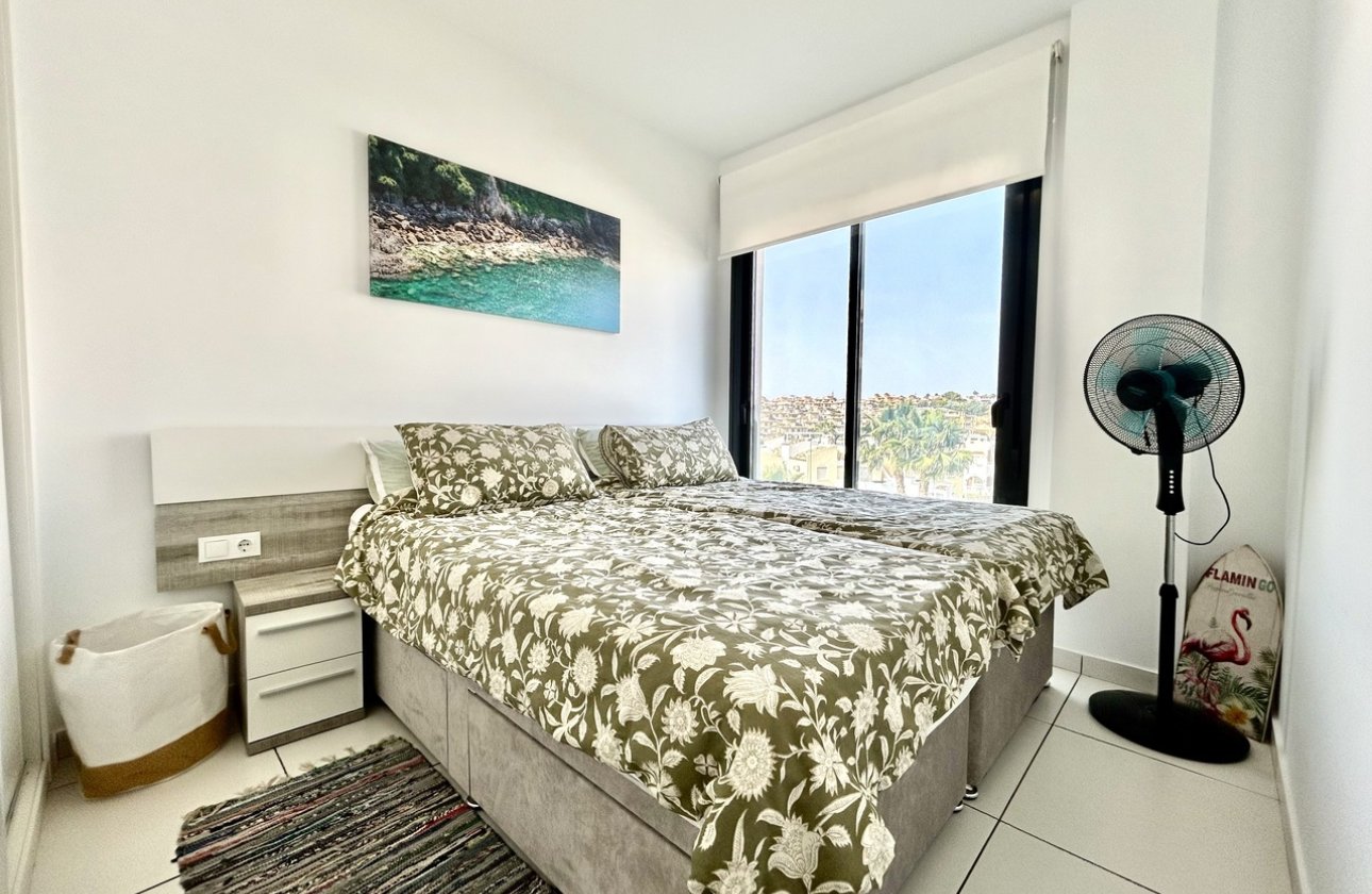 Resale - Apartment -
Villamartin - Costa Blanca