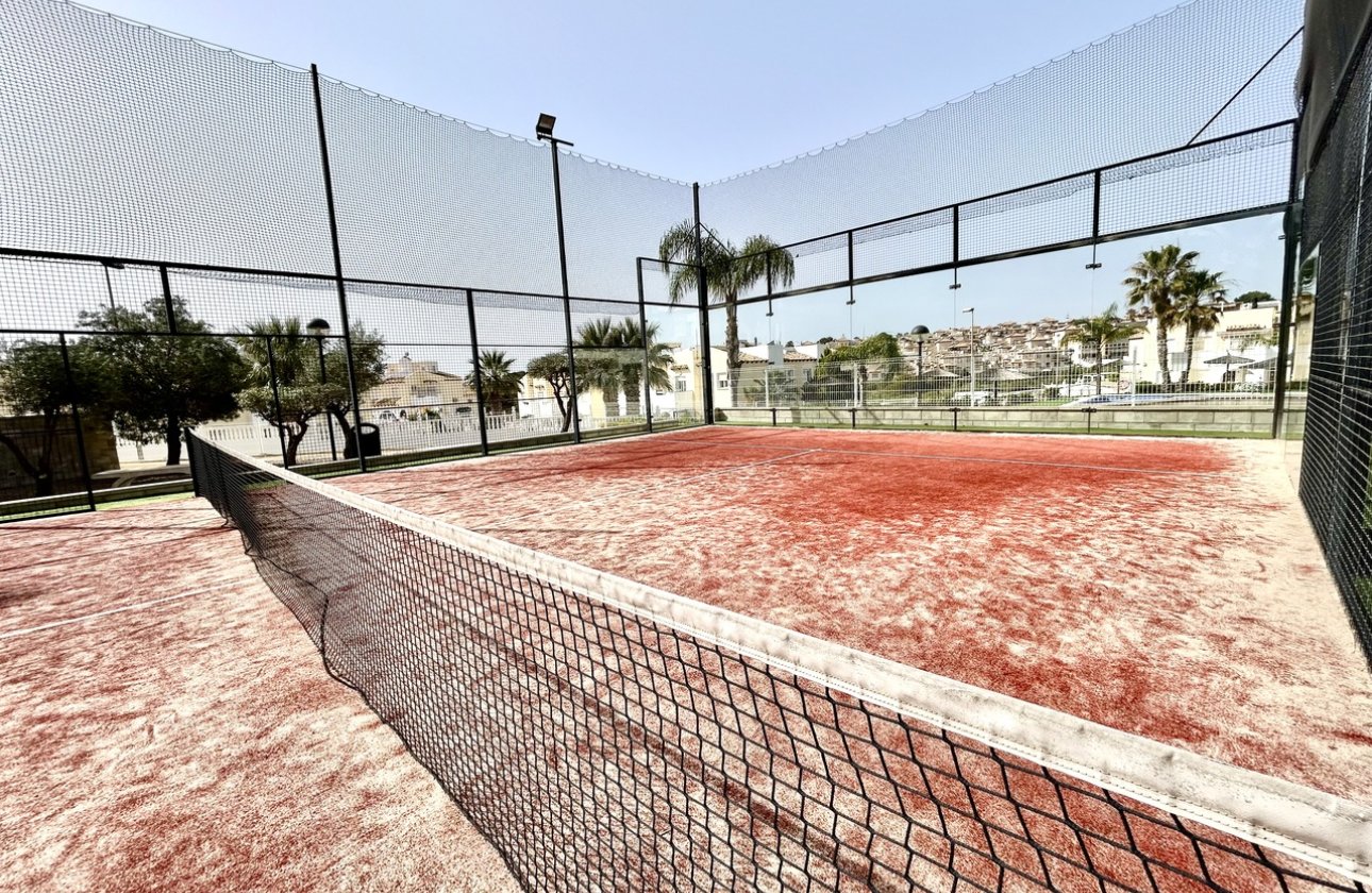 Resale - Apartment -
Villamartin - Costa Blanca