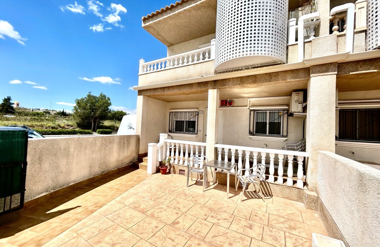 Resale - Apartment -
Villamartin - Costa Blanca