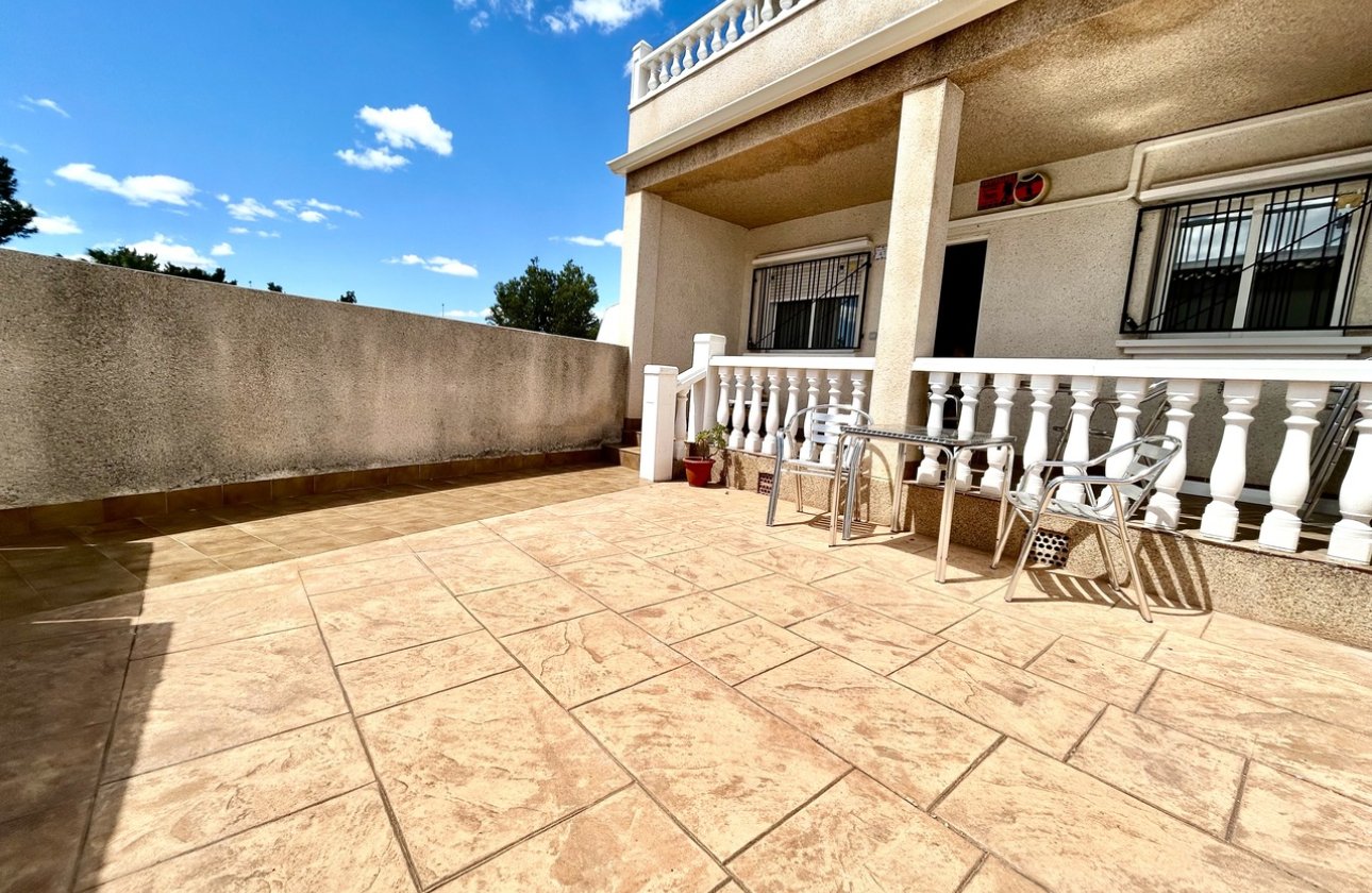 Resale - Apartment -
Villamartin - Costa Blanca