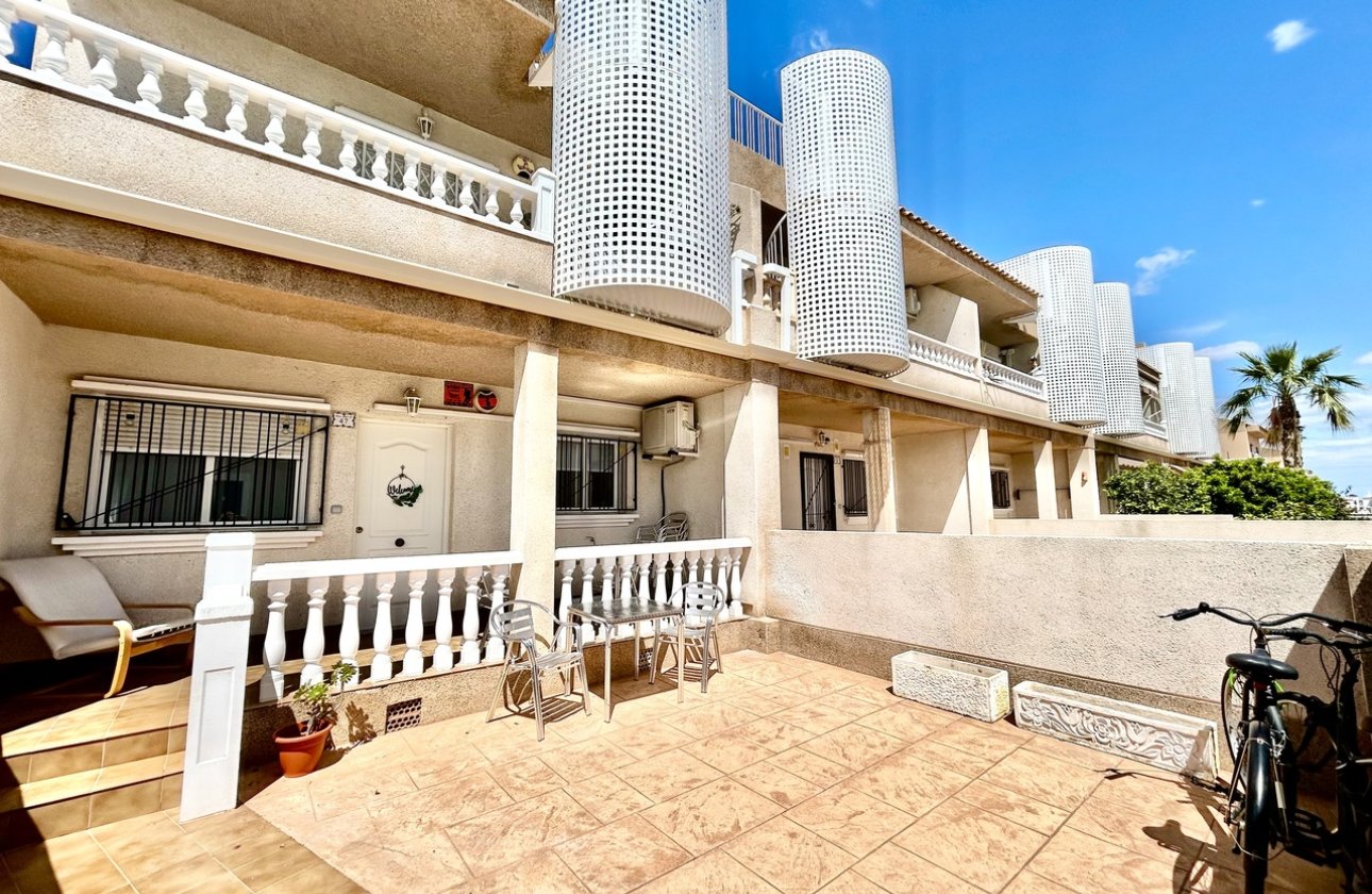 Resale - Apartment -
Villamartin - Costa Blanca