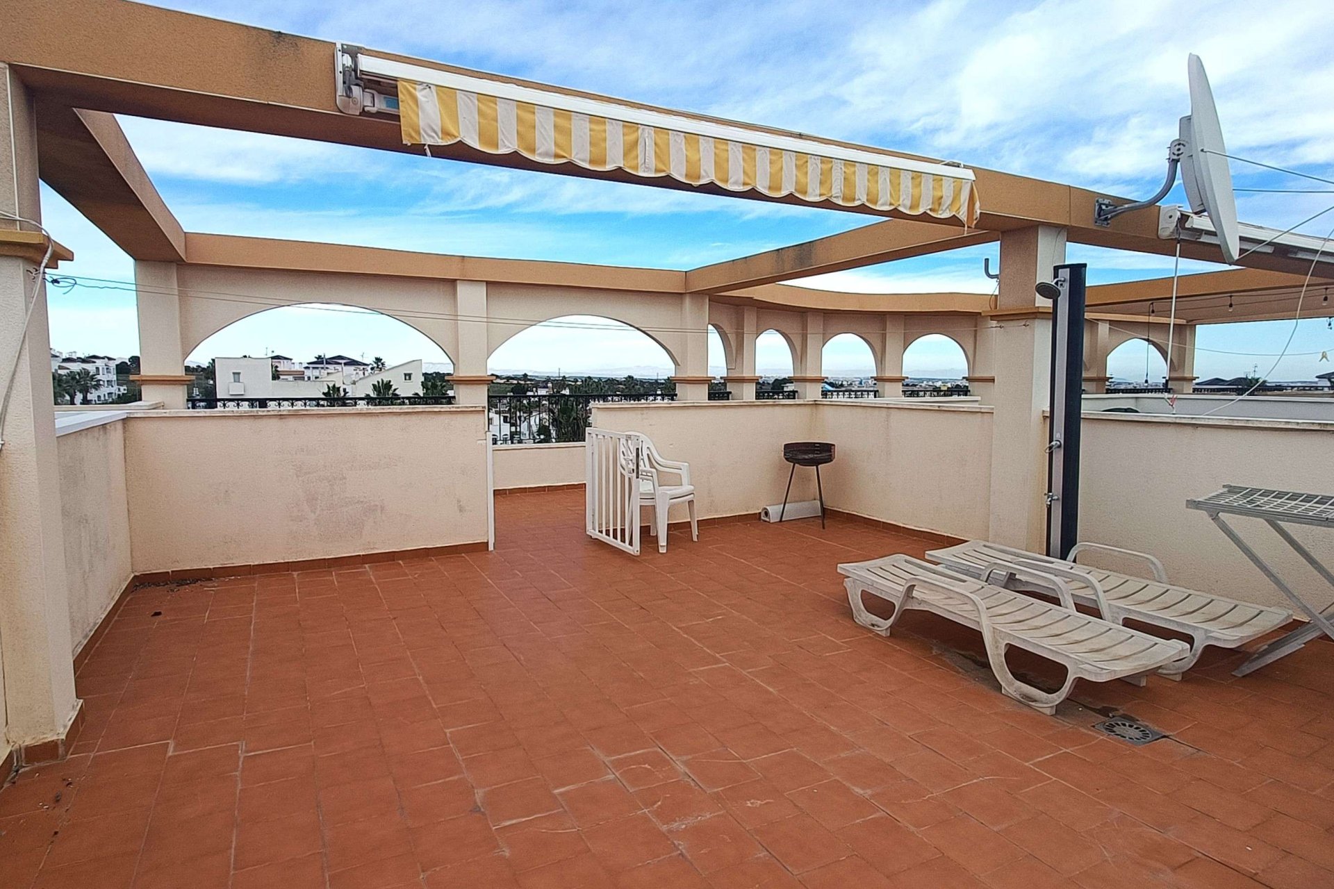 Resale - Apartment -
Villamartin - Costa Blanca