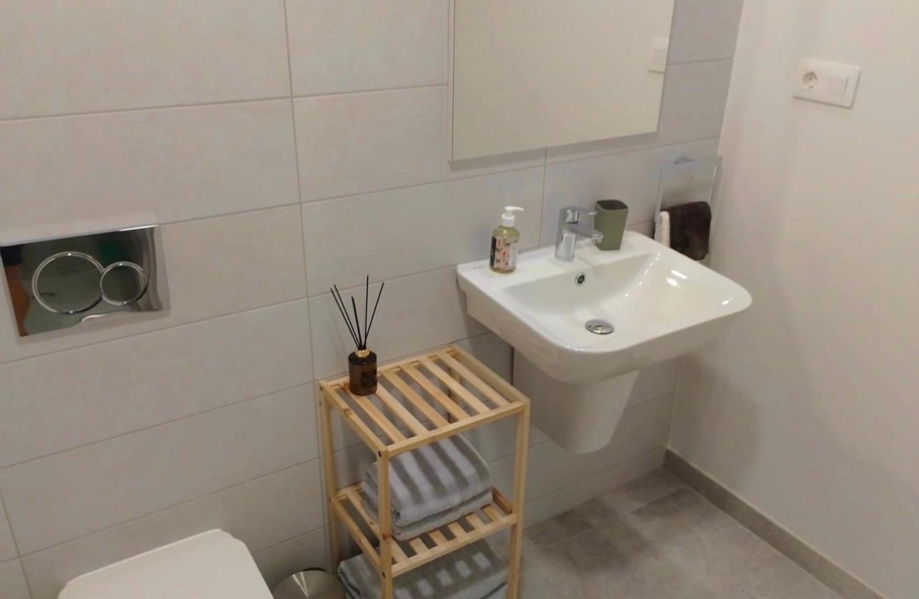 Resale - Apartment -
Villamartin - Costa Blanca