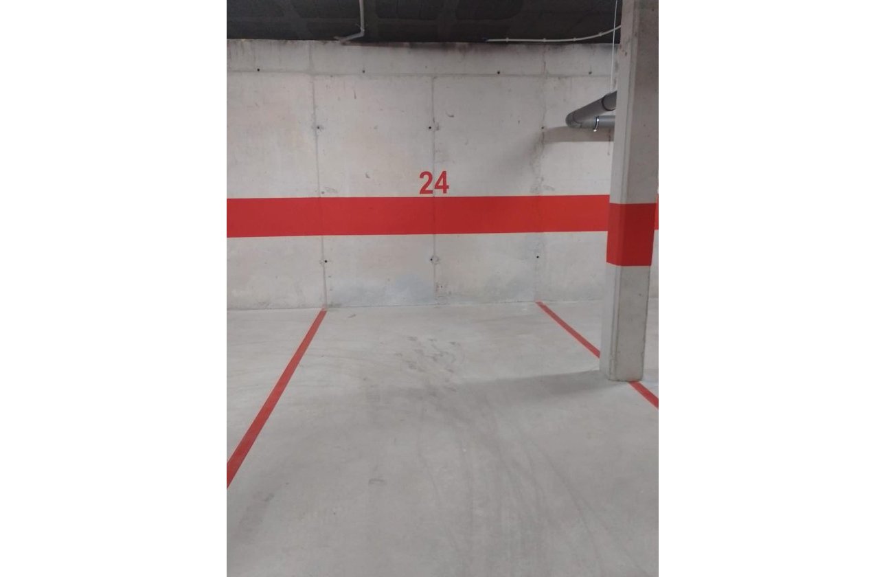 Resale - Apartment -
Villamartin - Costa Blanca