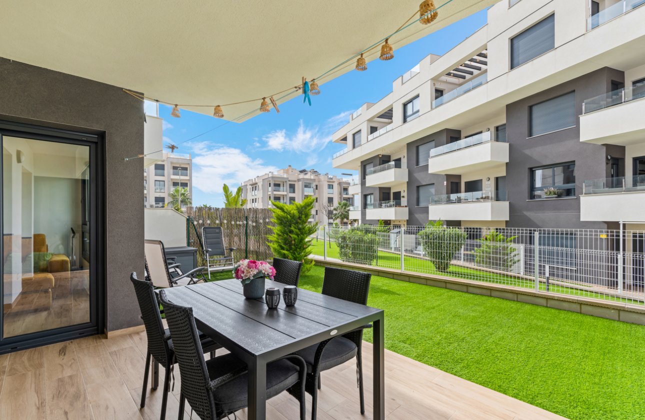 Resale - Apartment -
Villamartin - Costa Blanca