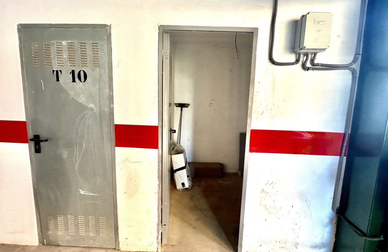 Resale - Apartment -
Villamartin - Costa Blanca