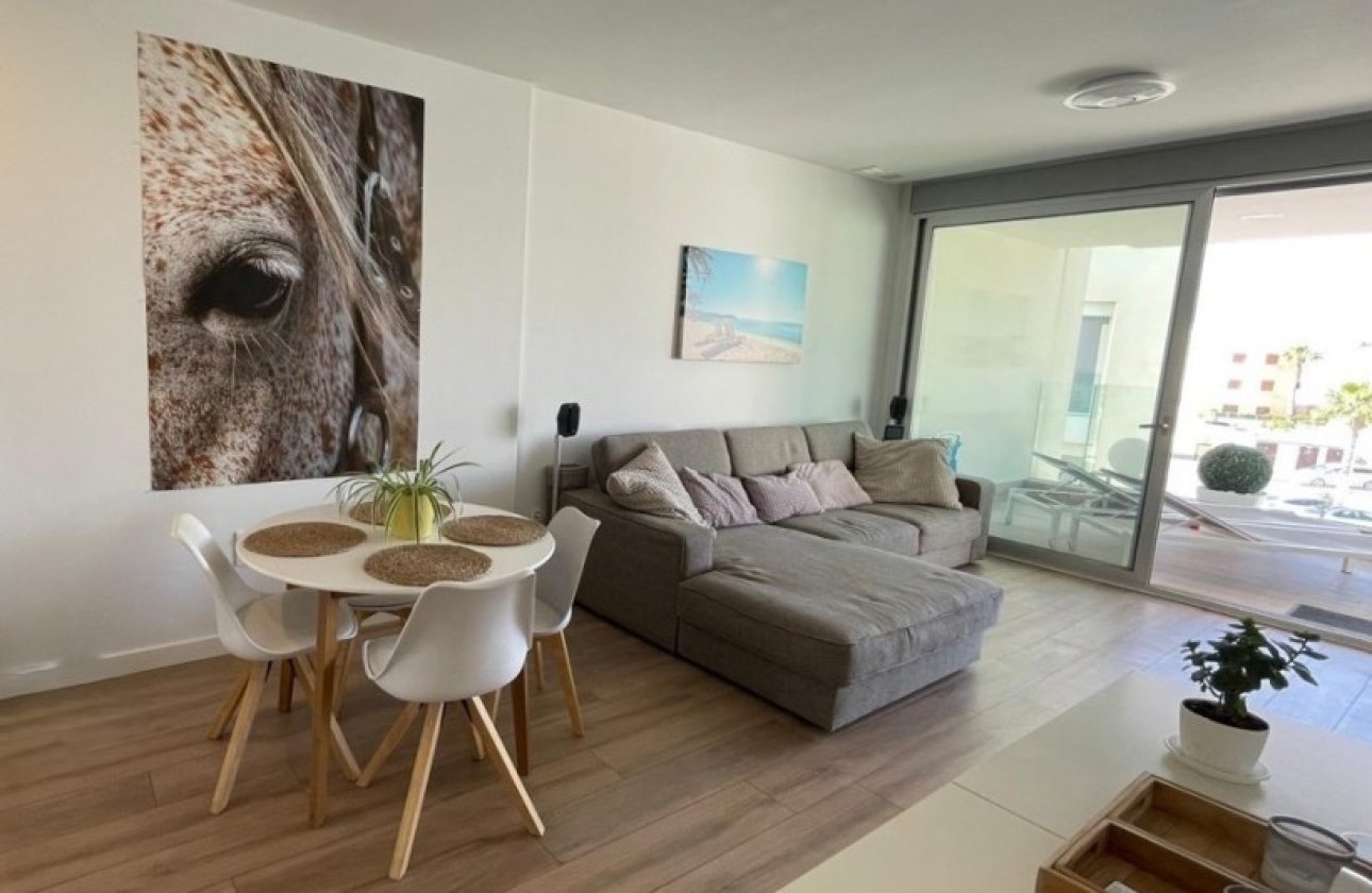 Resale - Apartment -
Villamartin - Costa Blanca