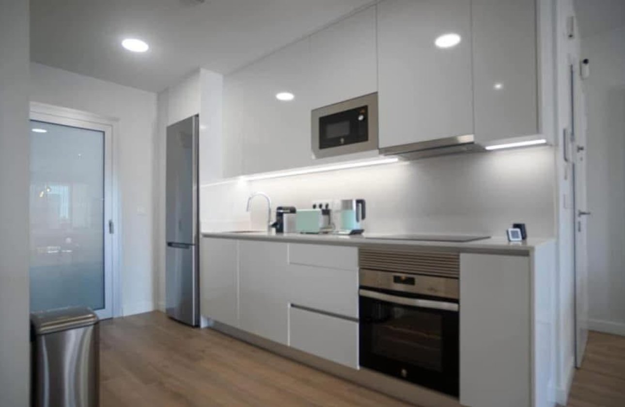Resale - Apartment -
Villamartin - Costa Blanca