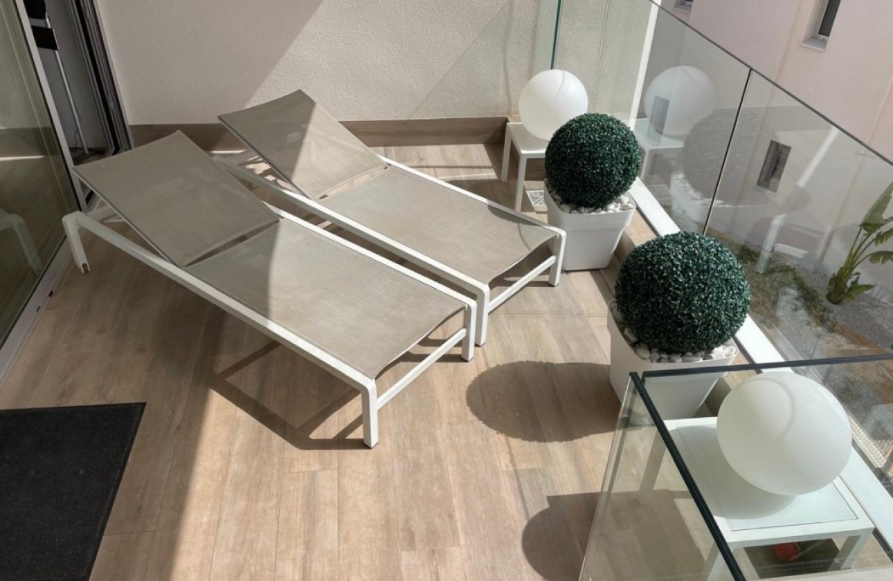 Resale - Apartment -
Villamartin - Costa Blanca
