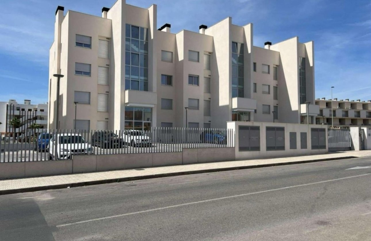 Resale - Apartment -
Villamartin - Costa Blanca