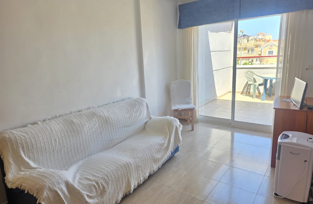 Resale - Apartment -
Villamartin - Costa Blanca