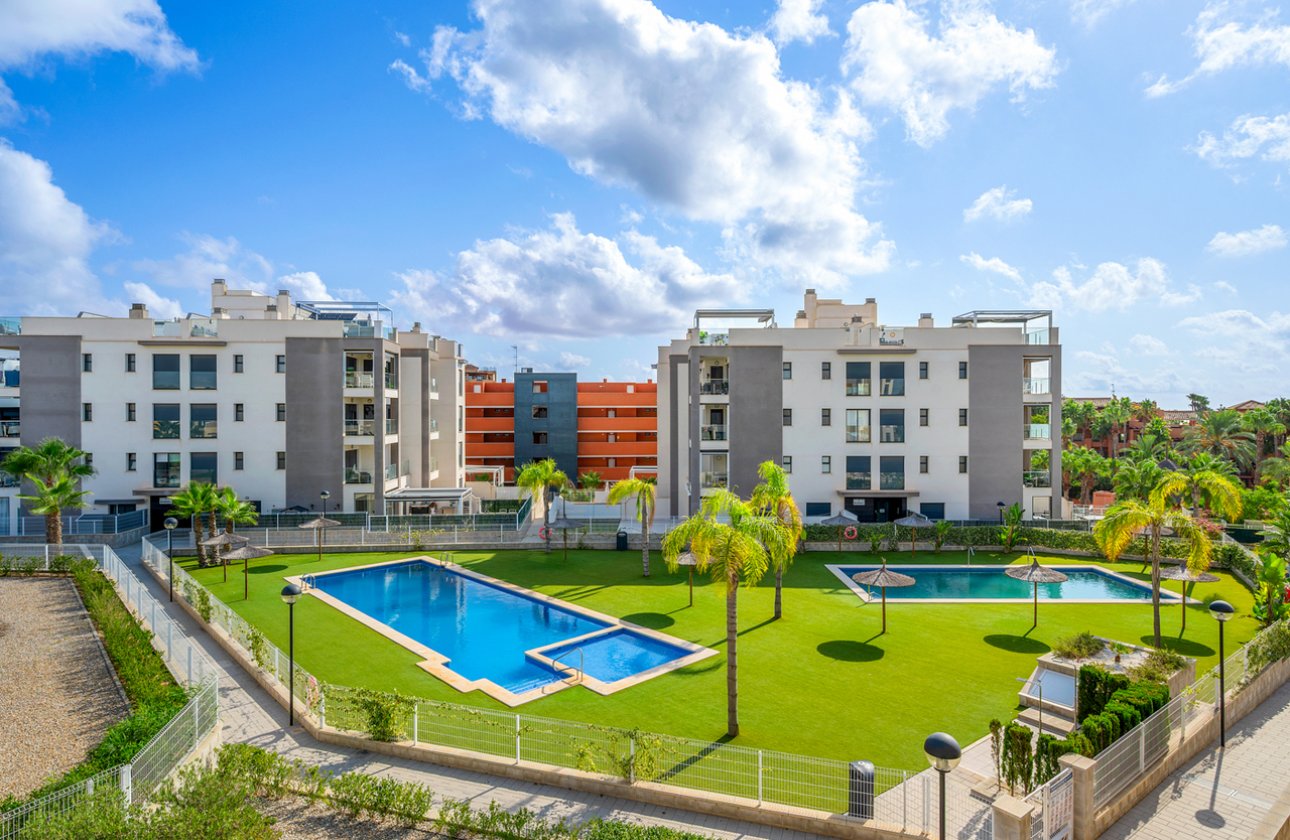 Resale - Apartment -
Villamartin - Costa Blanca