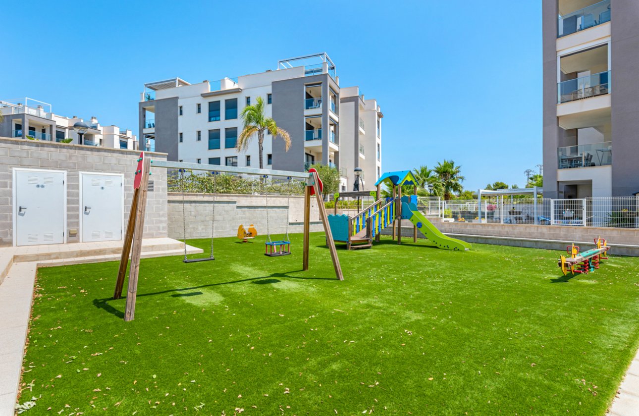 Resale - Apartment -
Villamartin - Costa Blanca