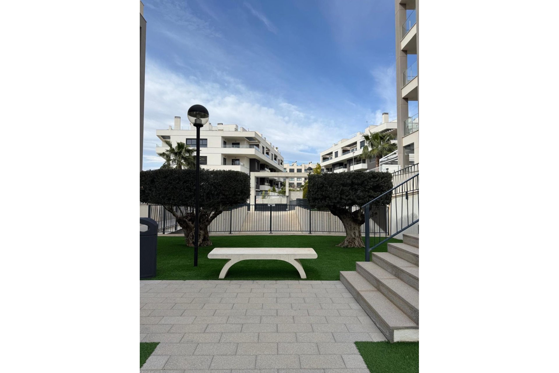 Resale - Apartment -
Villamartin - Costa Blanca