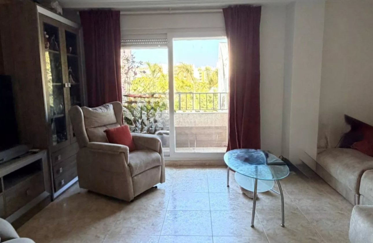 Resale - Apartment -
Villamartin - Costa Blanca