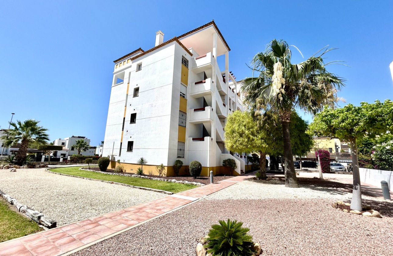 Resale - Apartment -
Villamartin - Costa Blanca