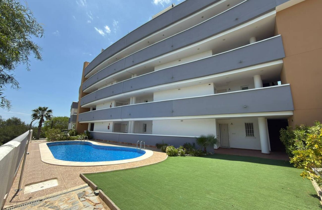 Resale - Apartment -
Villamartin - Costa Blanca