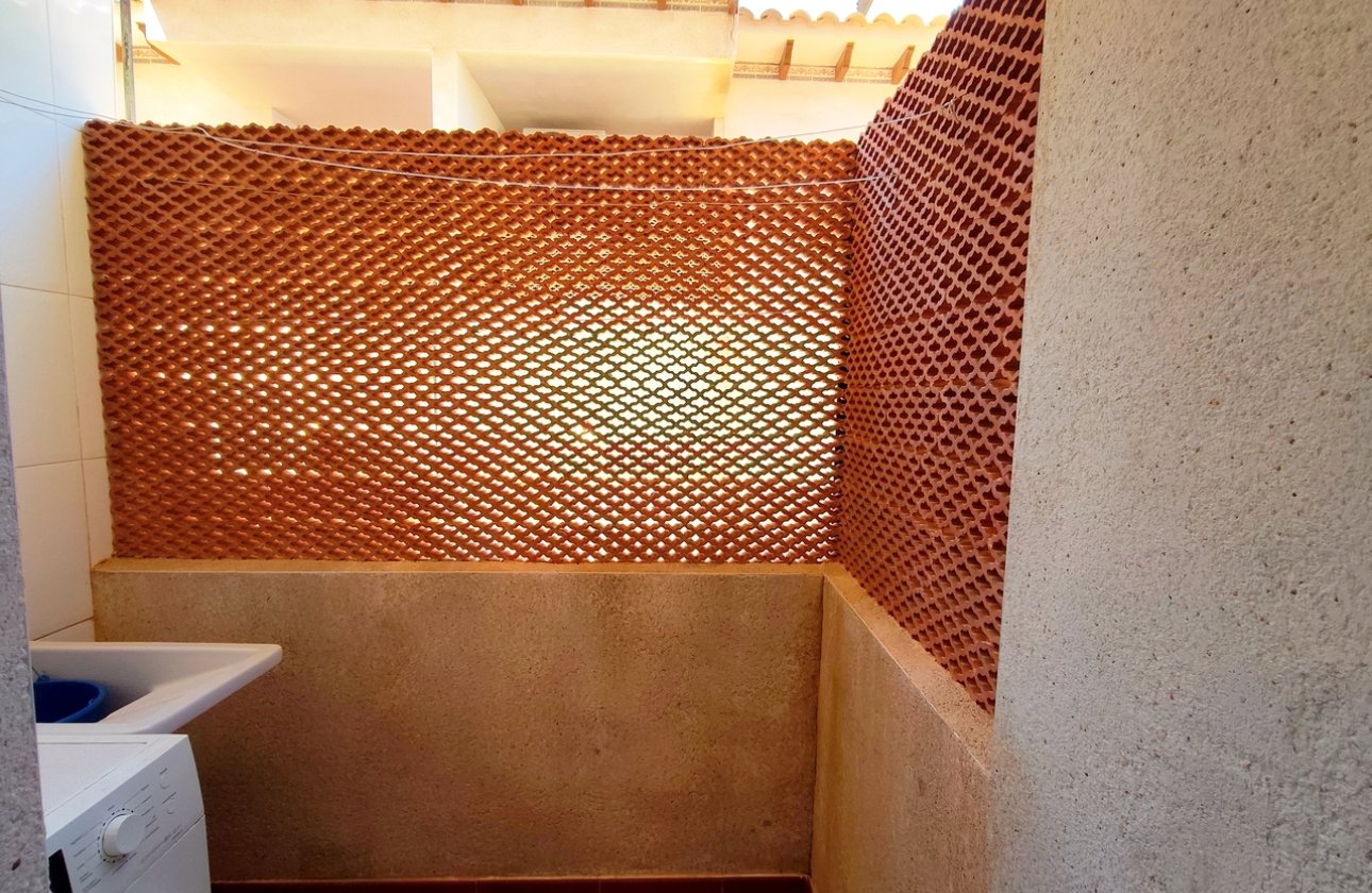 Resale - Apartment -
Villamartin - Costa Blanca