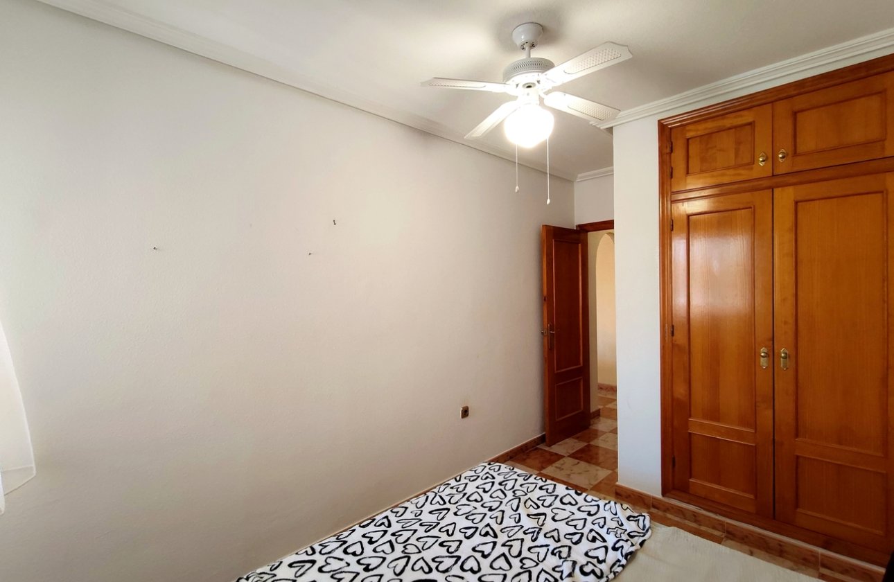 Resale - Apartment -
Villamartin - Costa Blanca