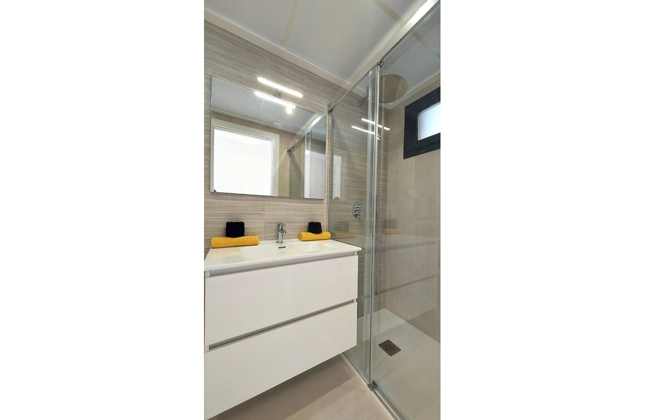 Resale - Apartment -
Villamartin - Costa Blanca