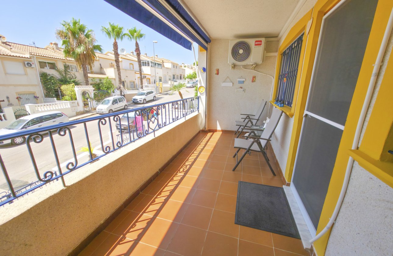 Resale - Apartment -
Villamartin - Costa Blanca